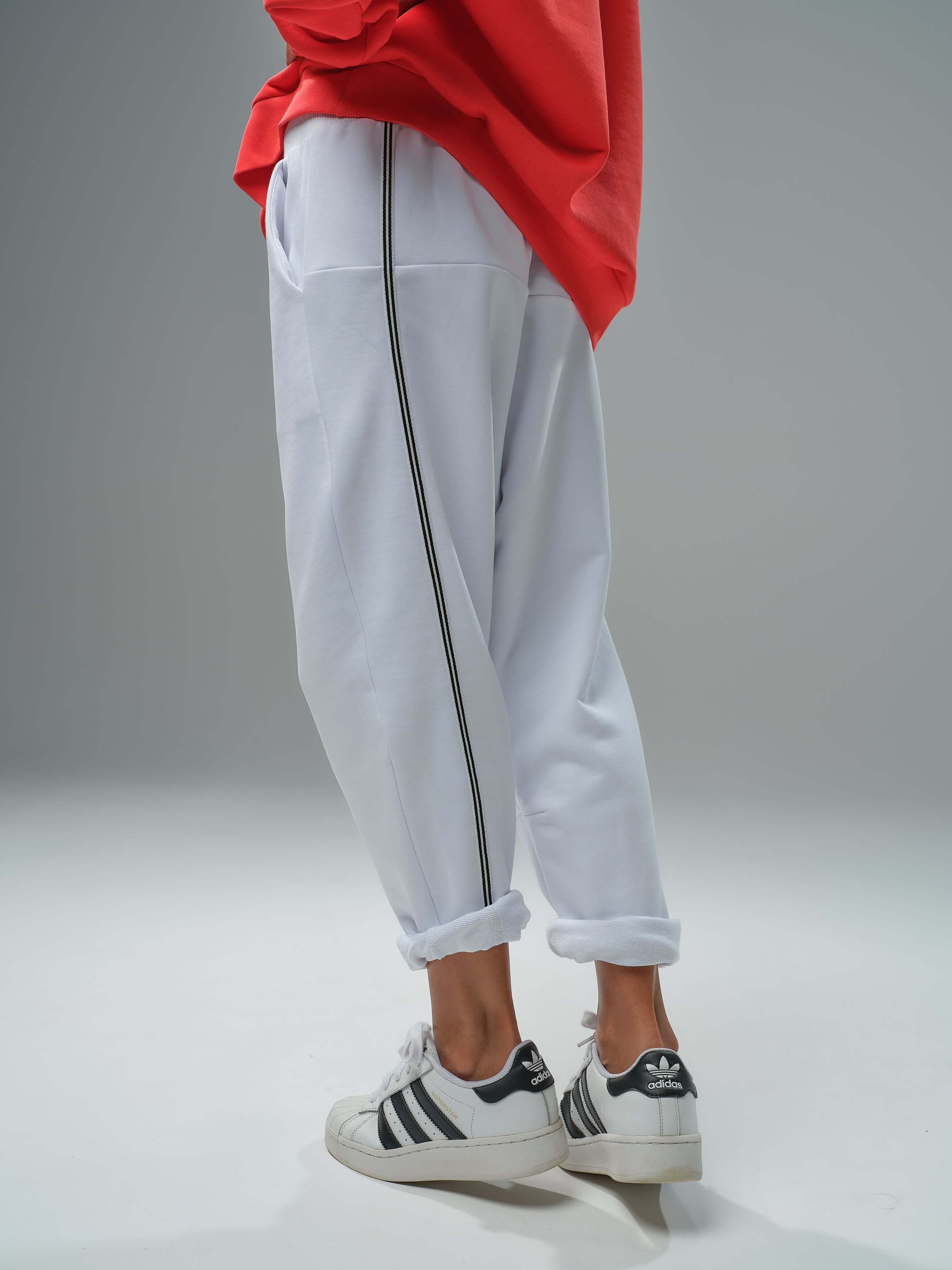 Red Oversized Sweatshirt & White Jogger Set
