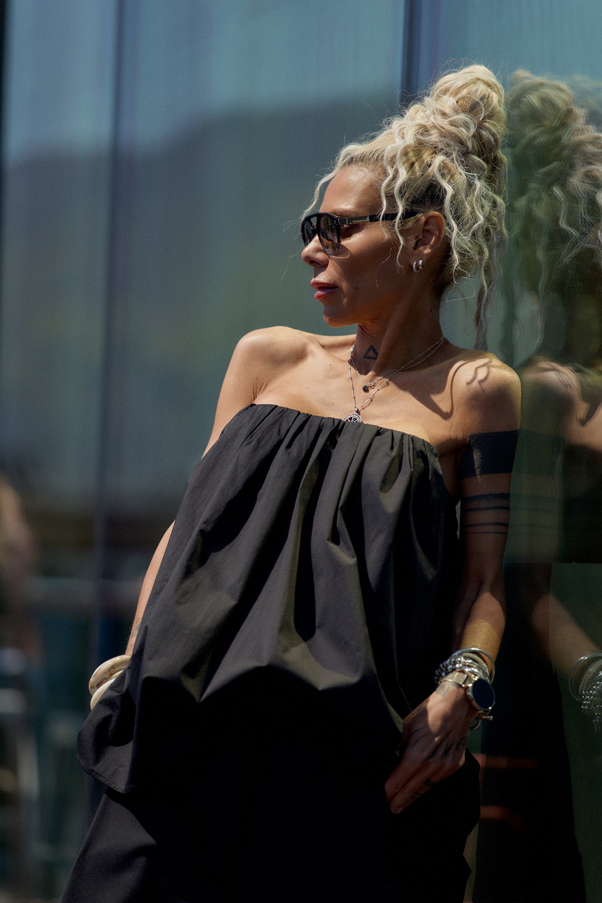 Black Oversized Strapless Tunic