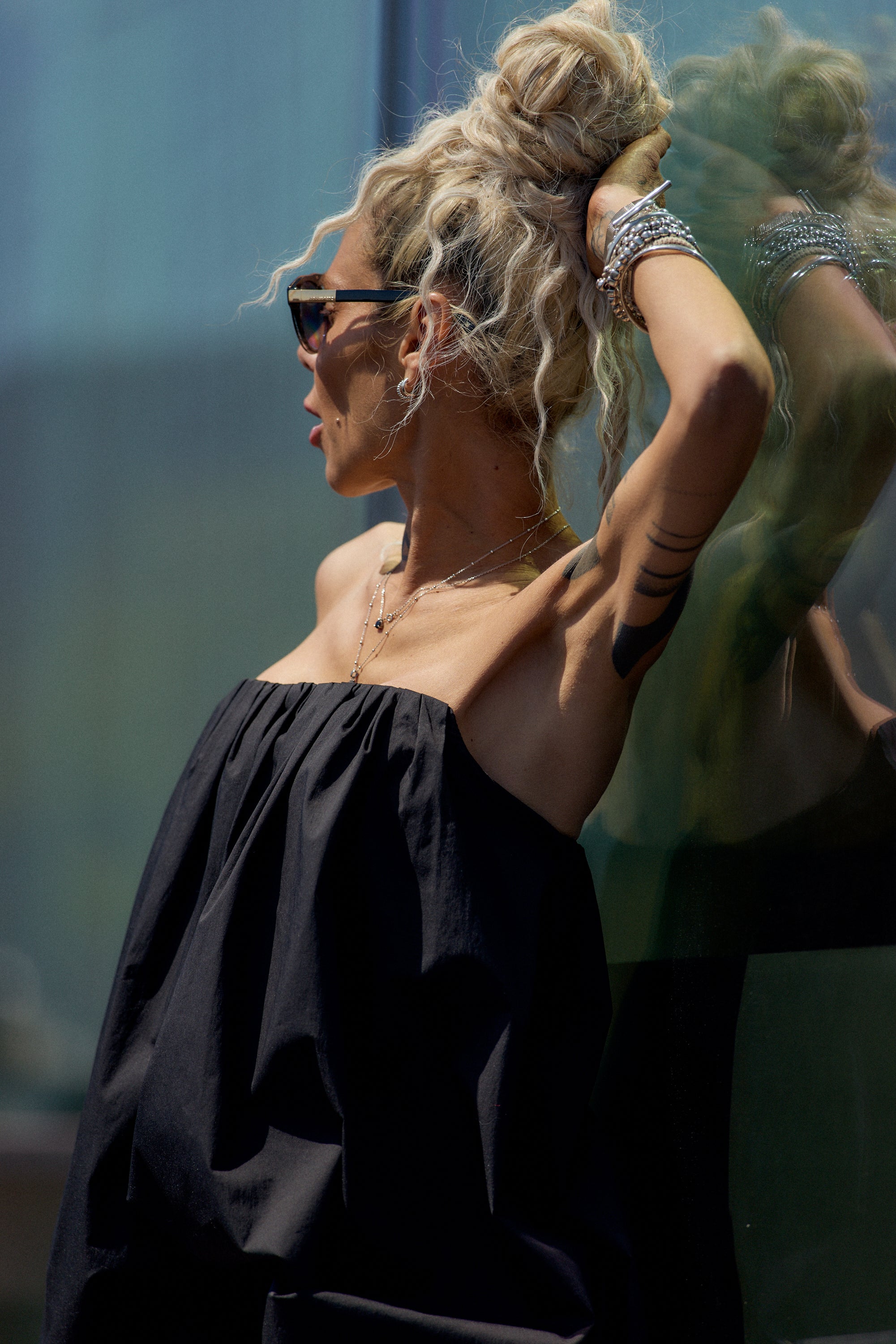 Black Oversized Strapless Tunic