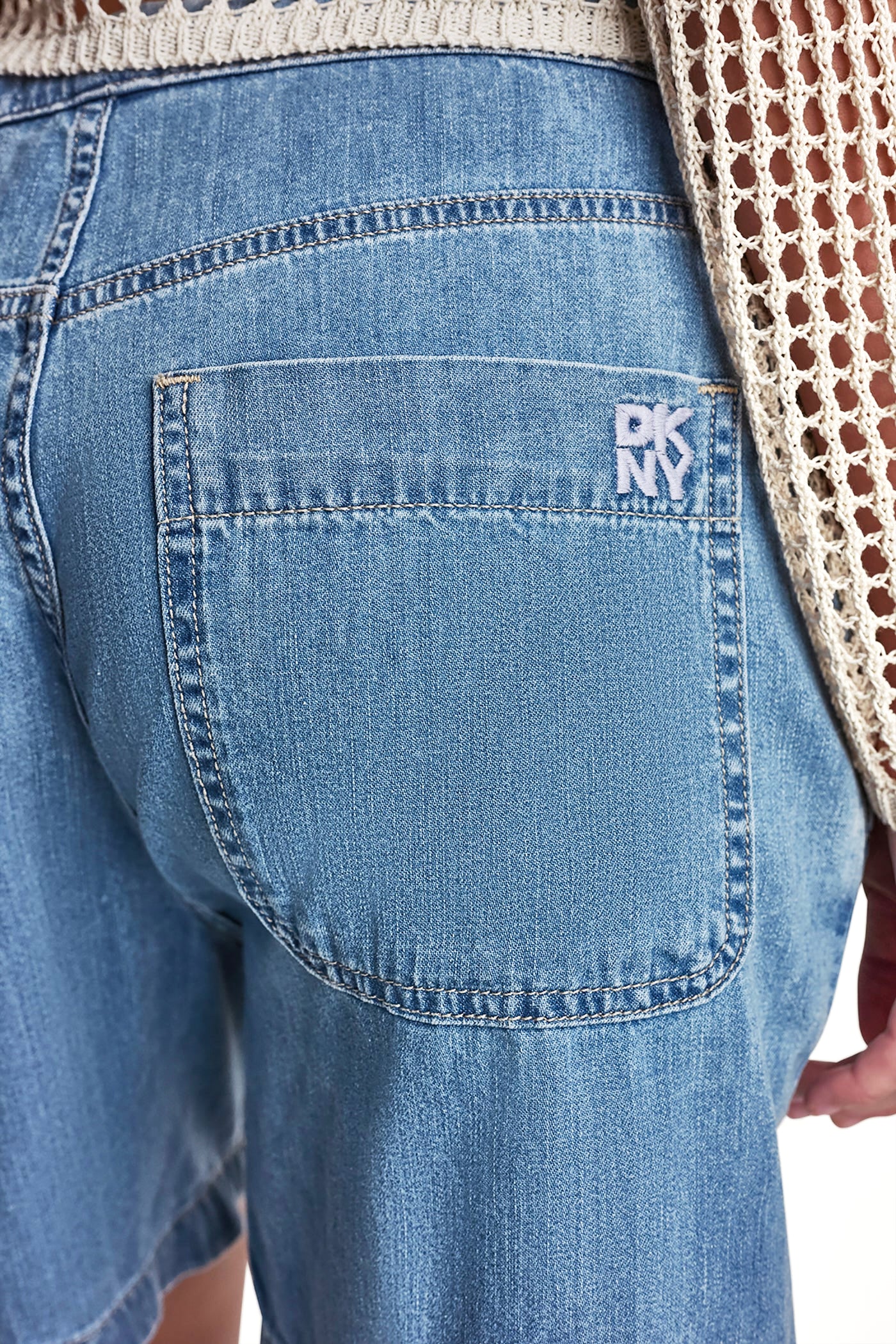 MID-RISE RELAXED DENIM SHORT WITH DRAWCORD