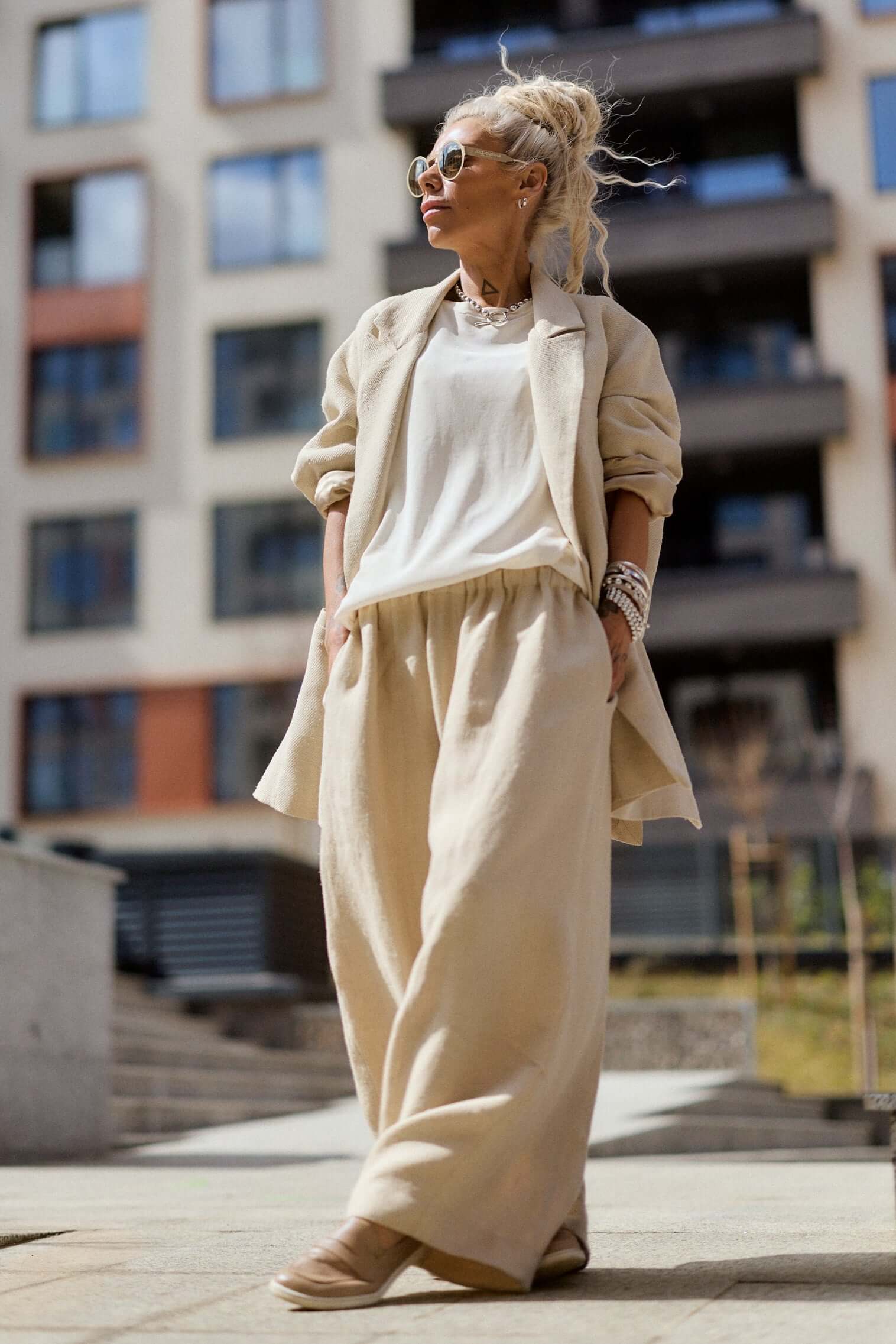 Relaxed Beige Wide-Leg Pants