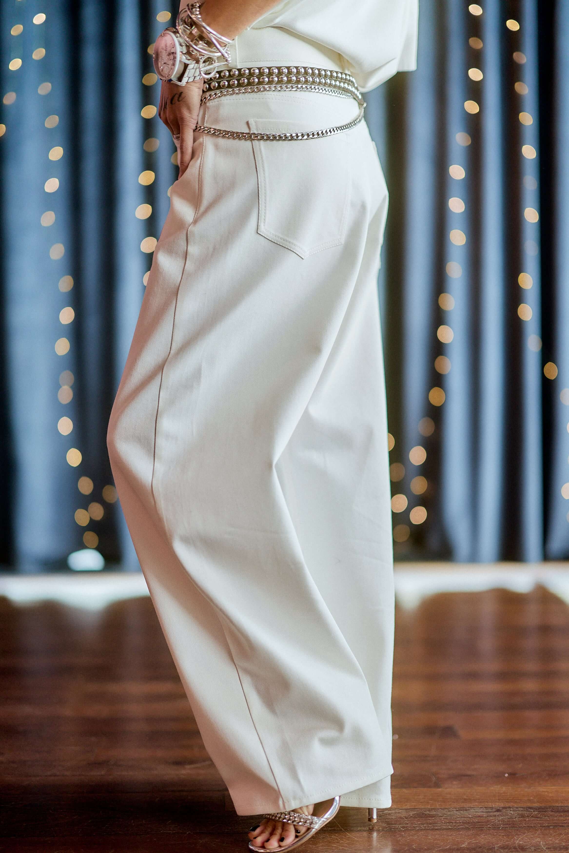 White Wide-Leg Denim Pants