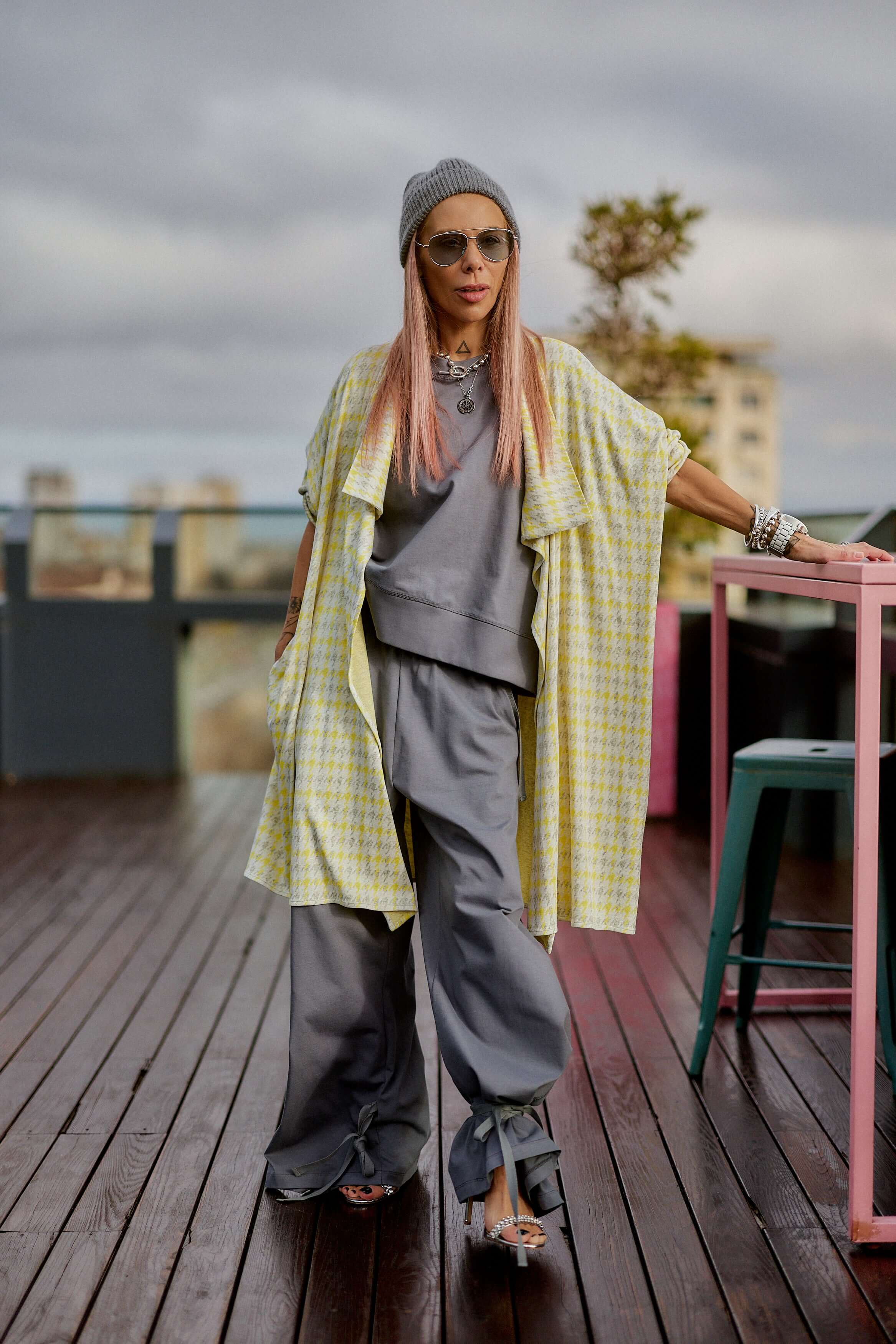 3-Piece Set – Grey with Houndstooth Vest