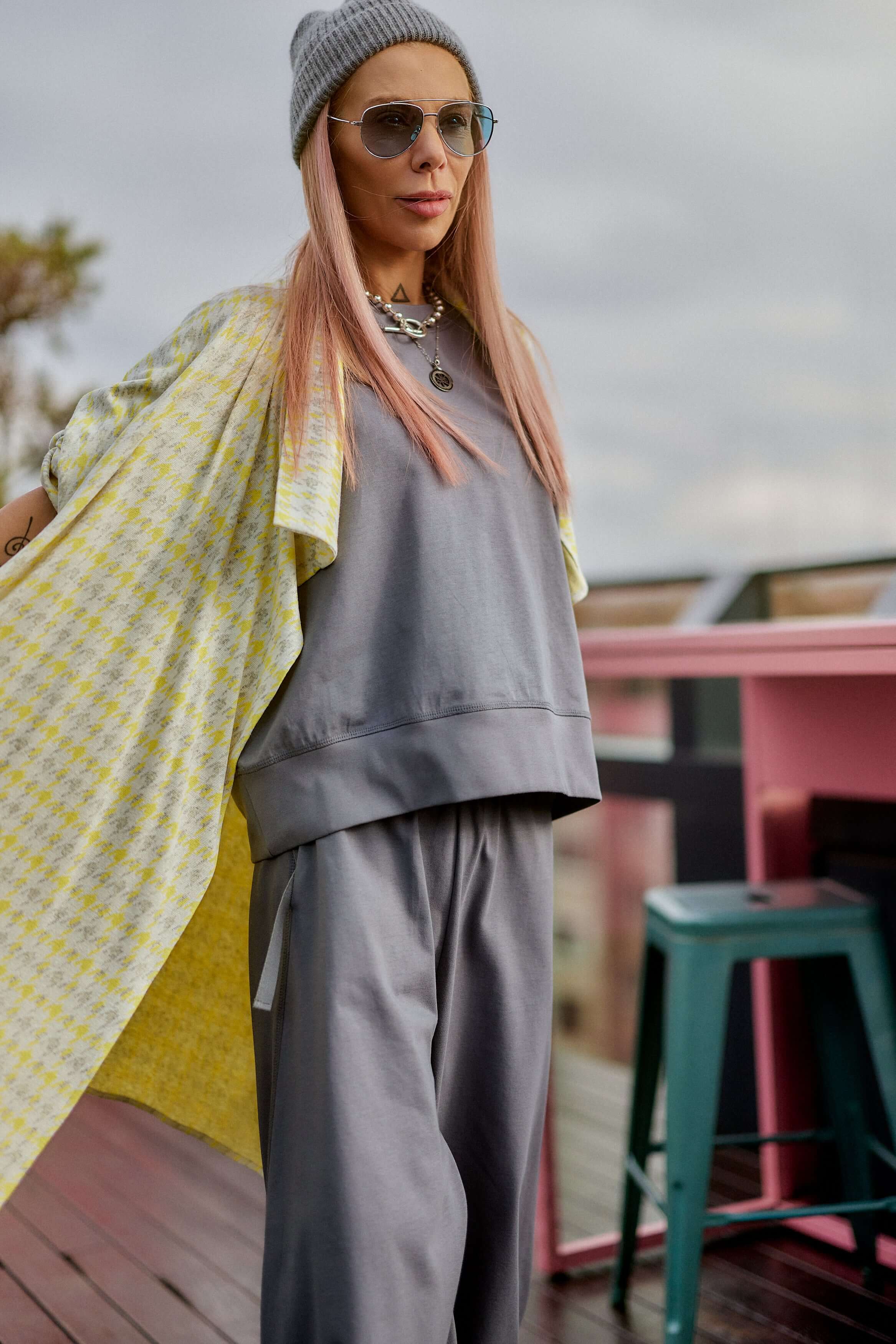 3-Piece Set – Grey with Houndstooth Vest