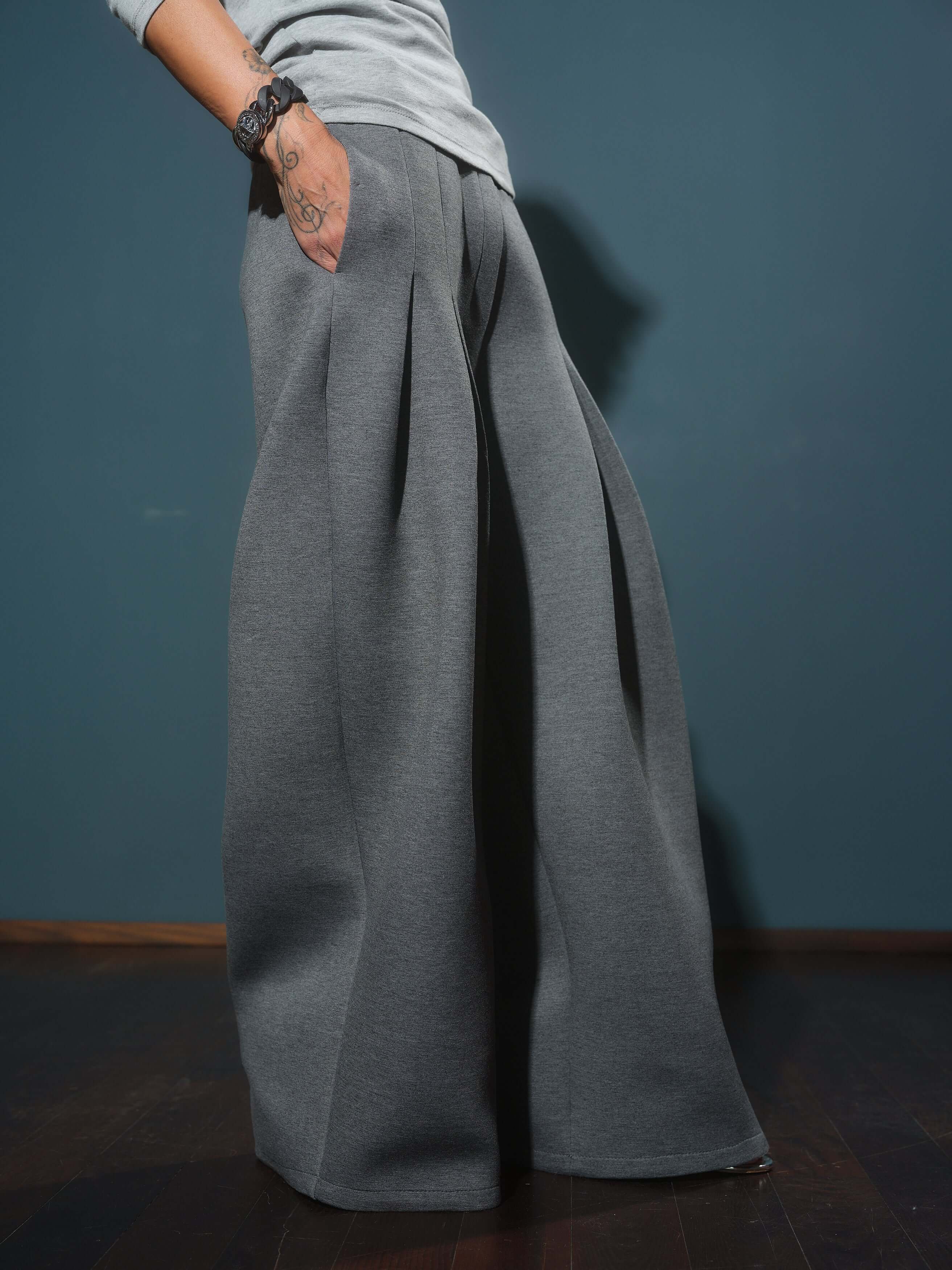 Gray Wide-Leg Structured Pants