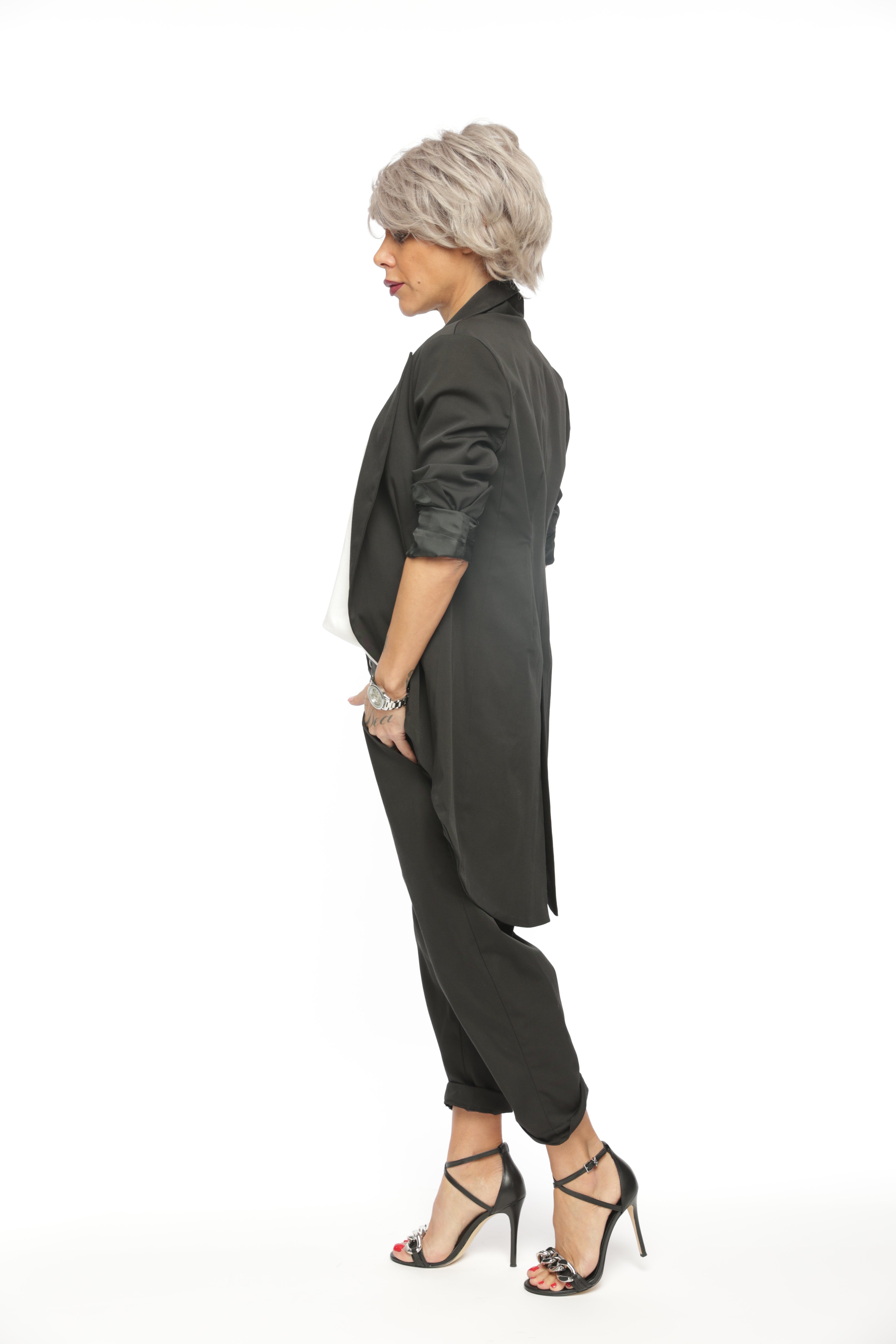 Slim-Fit Blazer Jacket with Long Back