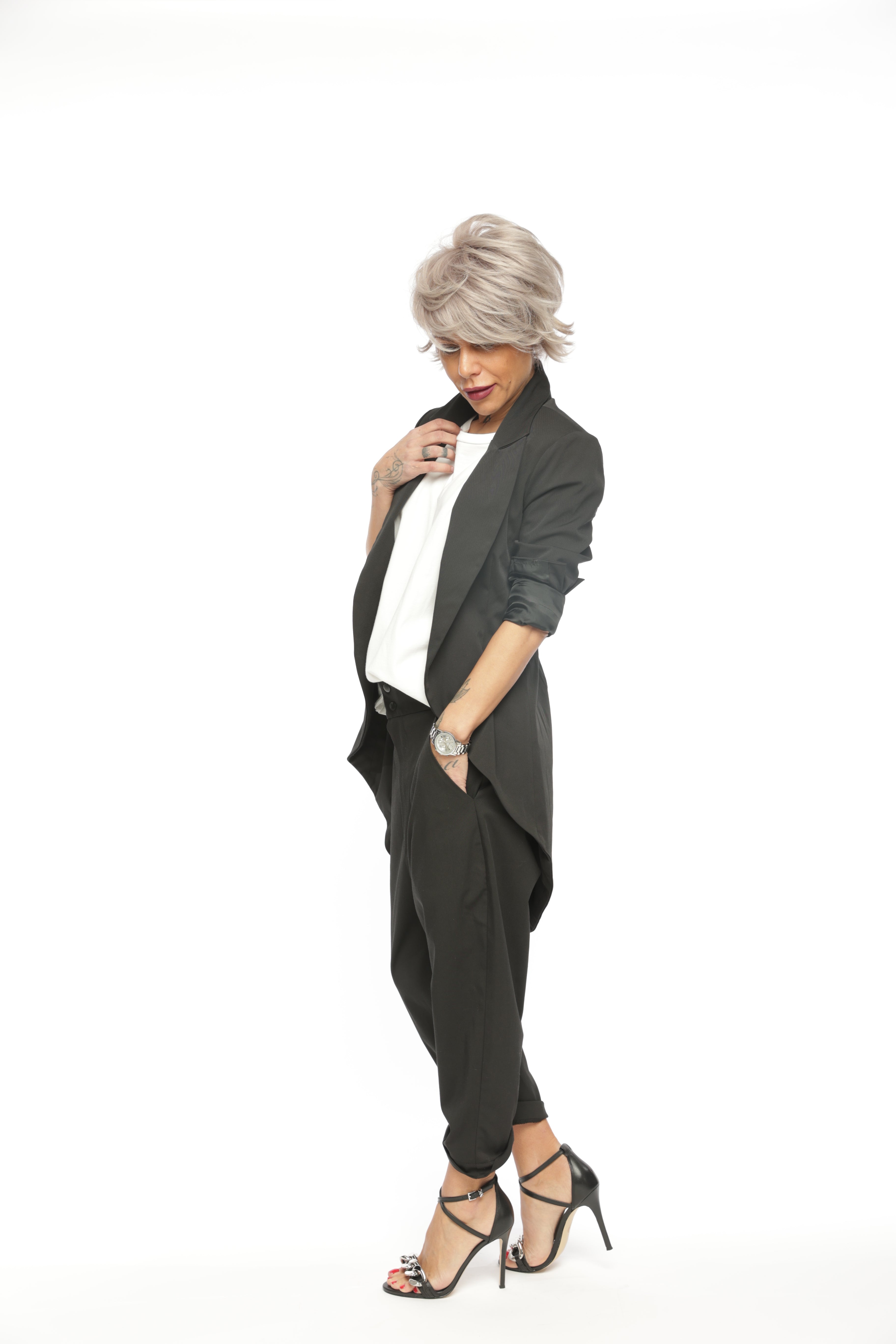 Slim-Fit Blazer Jacket with Long Back