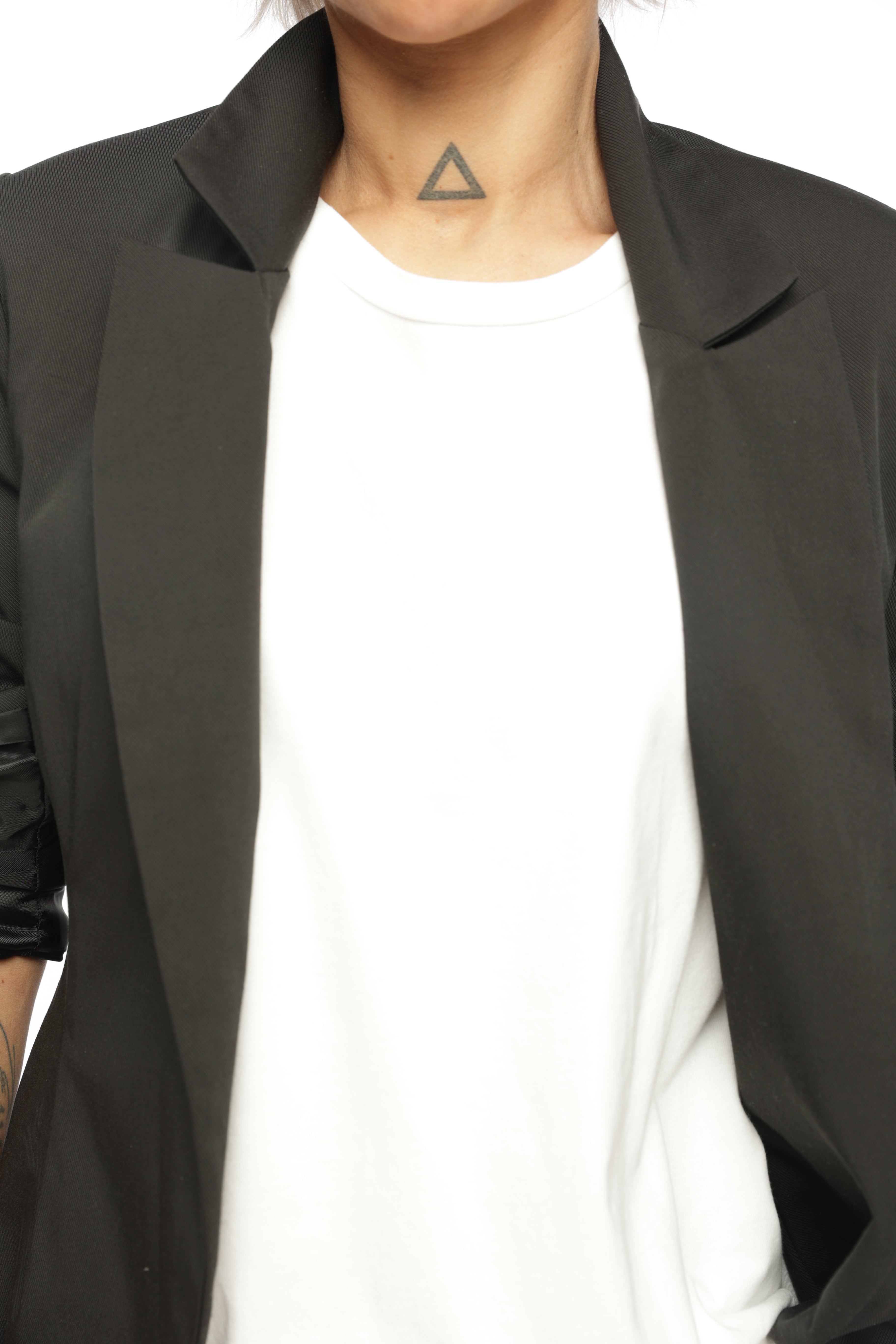 Slim-Fit Blazer Jacket with Long Back