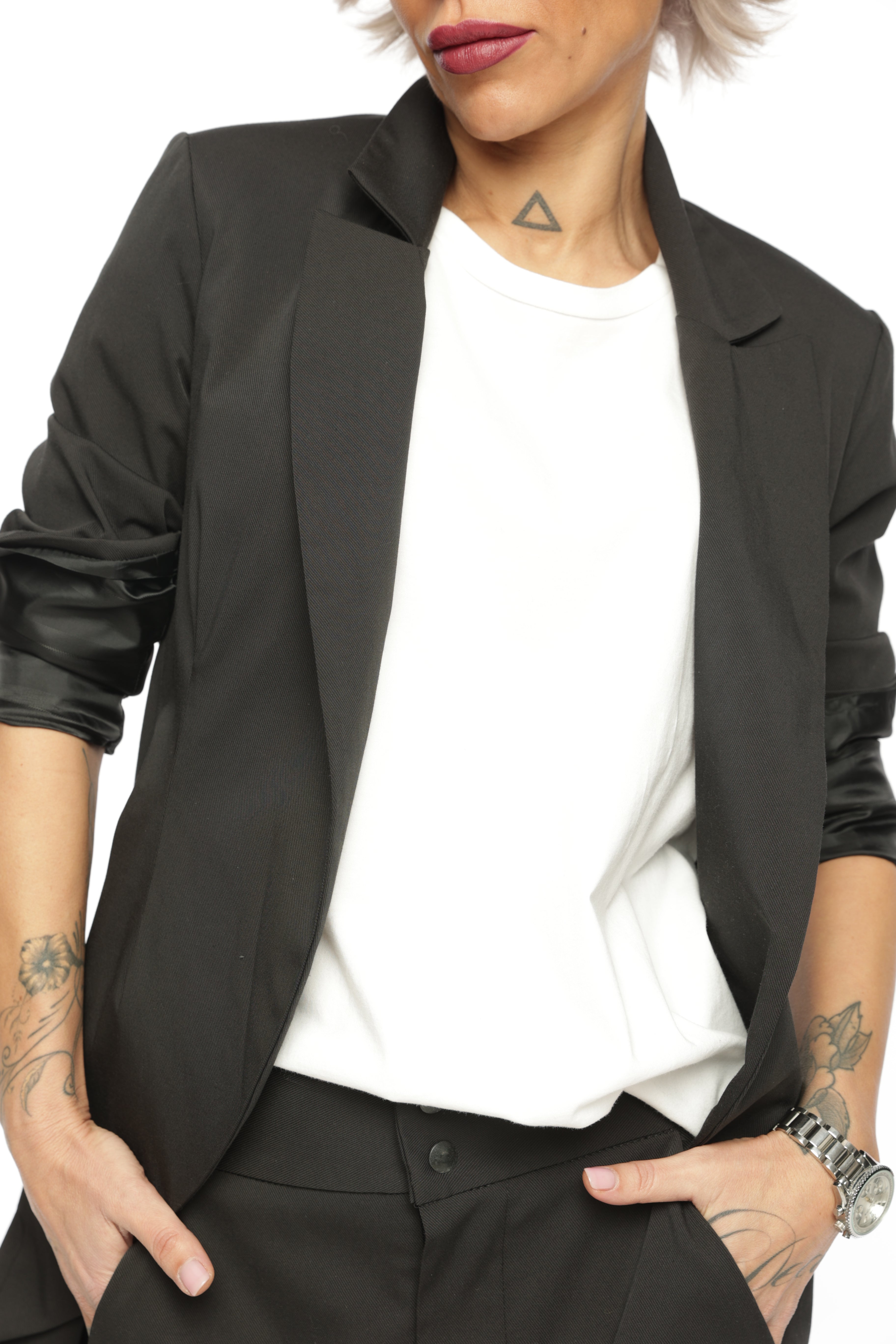 Slim-Fit Blazer Jacket with Long Back